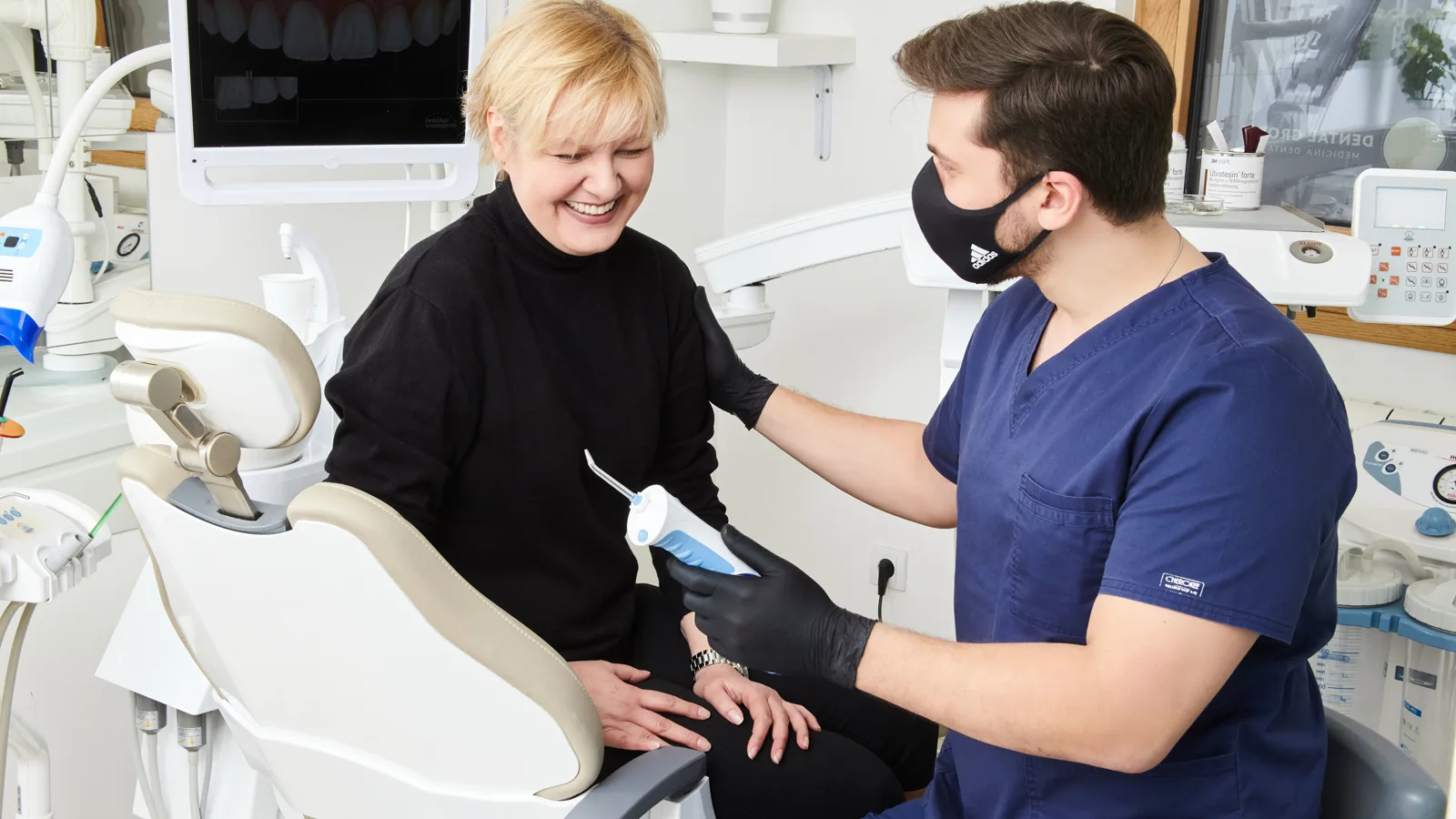 Modelo de site para clínica odontológica e implante